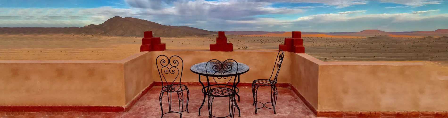 Riad Belvedere Hotel, Ouzina Marokko, Wüstenabenteuer mit 4x4 Experience, Offroad in der Wüste, 4x4 Abenteuer Marokko